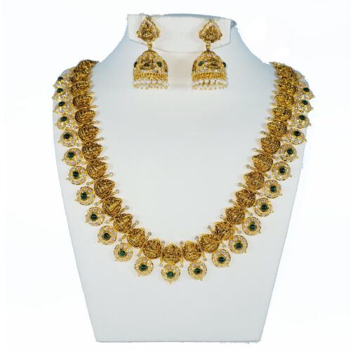 Necklace Set with Green Gemstones